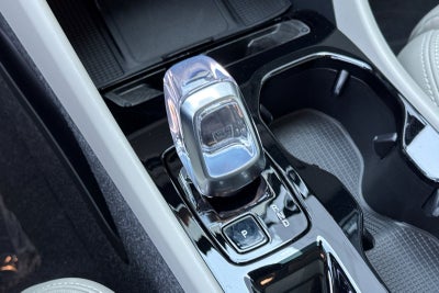 2024 Volvo XC40 Ultimate