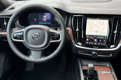 2026 Volvo V60 Cross Country B5 Plus
