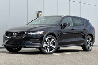 2026 Volvo V60 Cross Country B5 Plus
