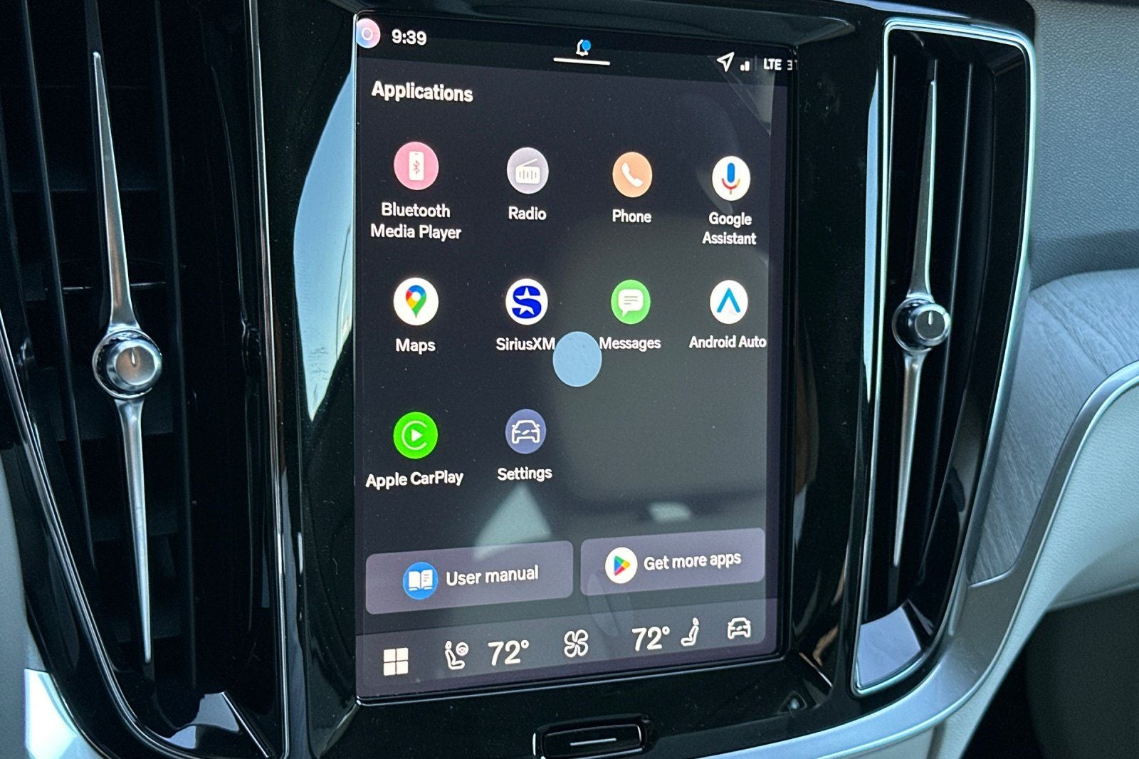 2026 Volvo V60 Cross Country B5 Plus