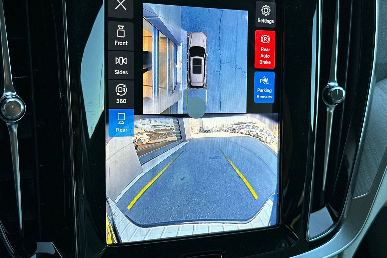 2026 Volvo V60 Cross Country B5 Plus