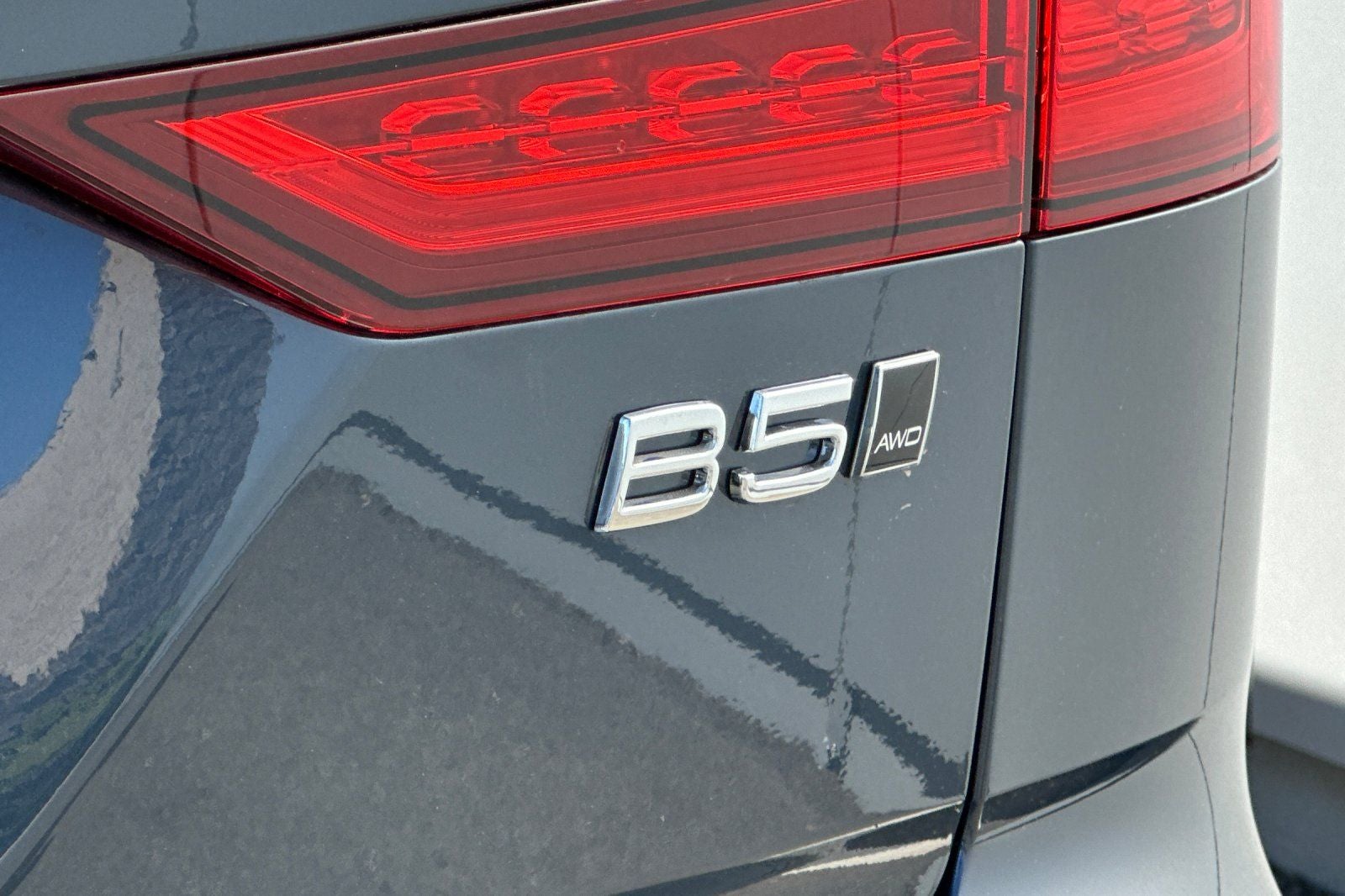 2026 Volvo V60 Cross Country B5 Plus