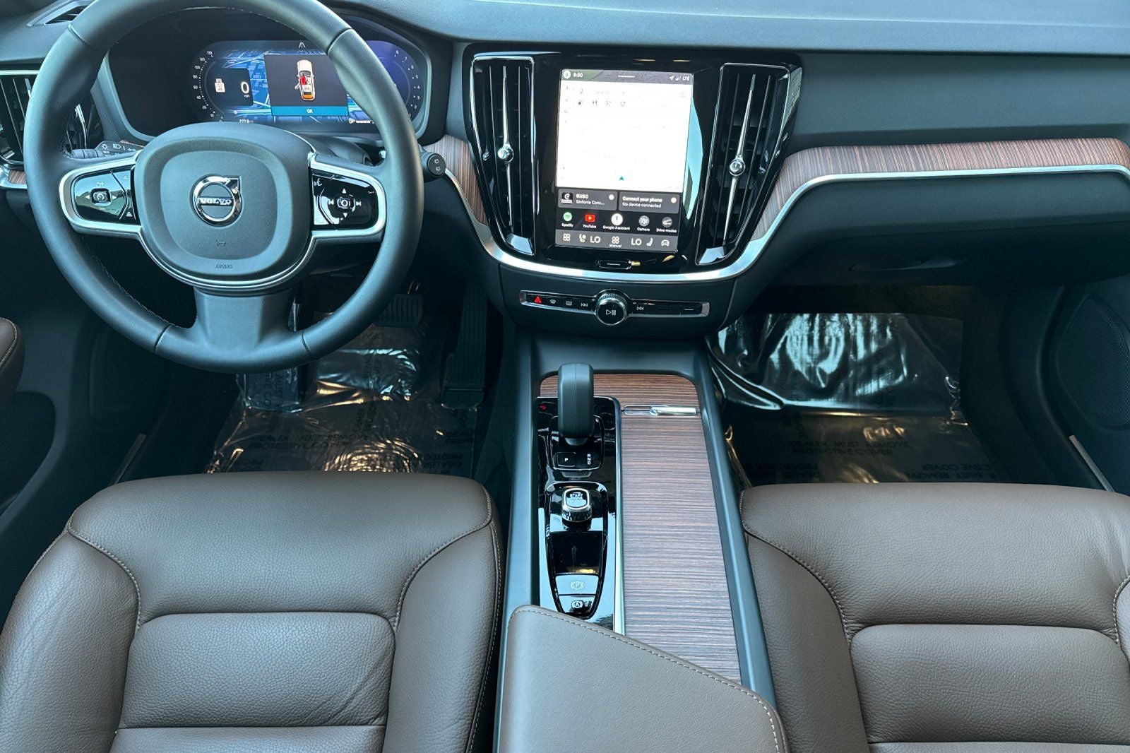 2026 Volvo V60 Cross Country B5 Plus