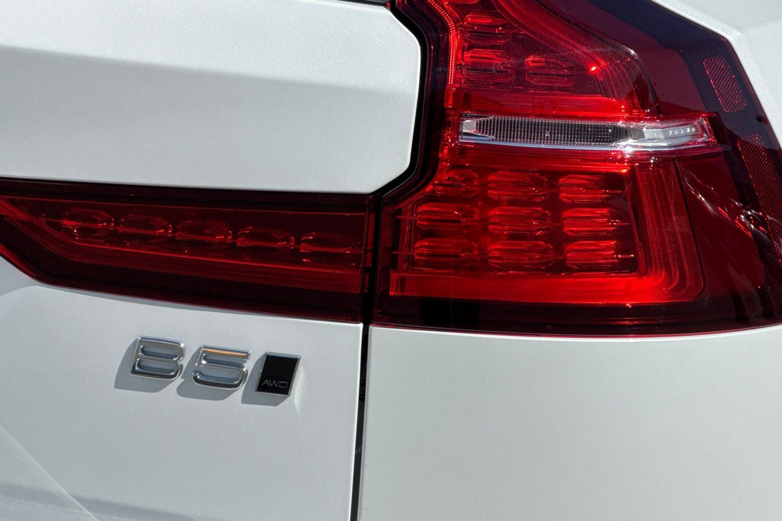 2026 Volvo V60 Cross Country B5 Plus