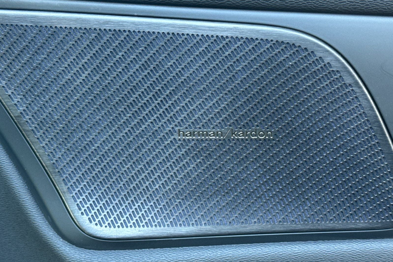 2026 Volvo V60 Cross Country B5 Plus