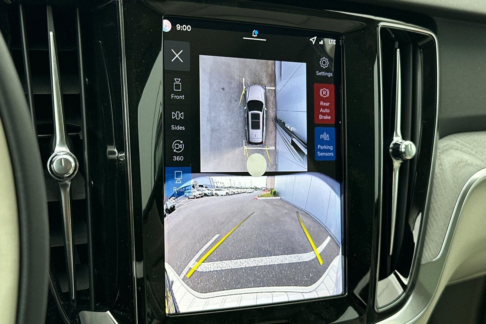 2026 Volvo V60 Cross Country B5 Plus