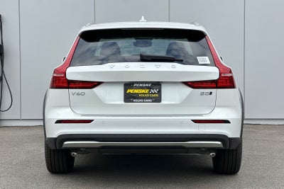 2026 Volvo V60 Cross Country B5 Plus