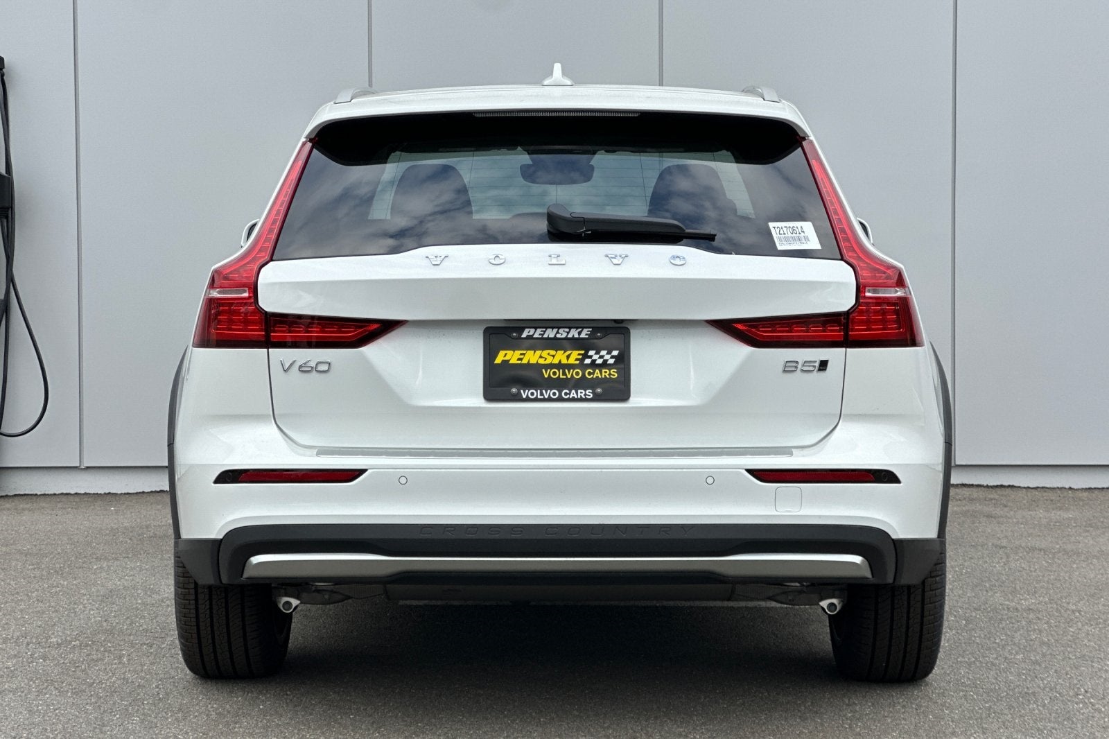 2026 Volvo V60 Cross Country B5 Plus