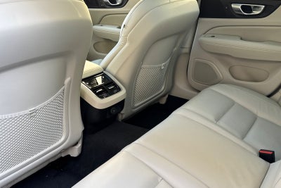 2025 Volvo V60 Cross Country B5 Ultra