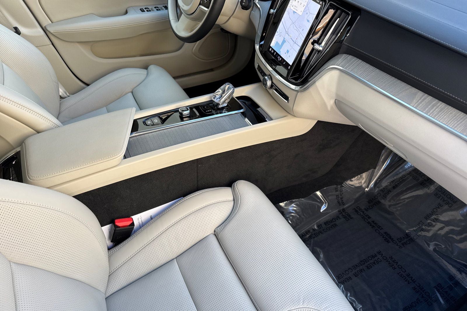 2025 Volvo V60 Cross Country B5 Ultra