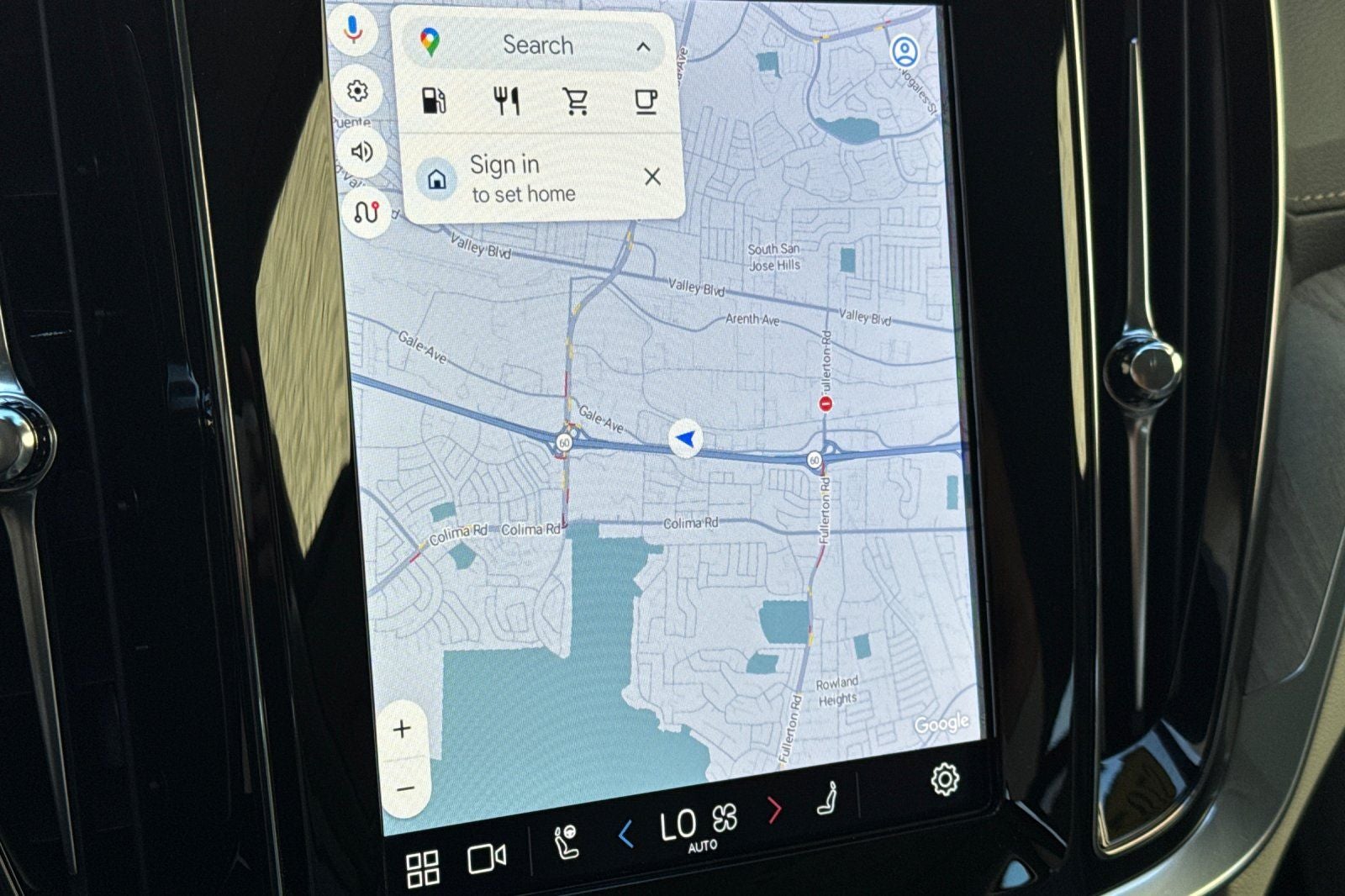 2025 Volvo V60 Cross Country B5 Ultra