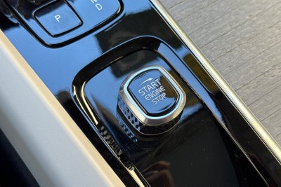 2025 Volvo V60 Cross Country B5 Ultra