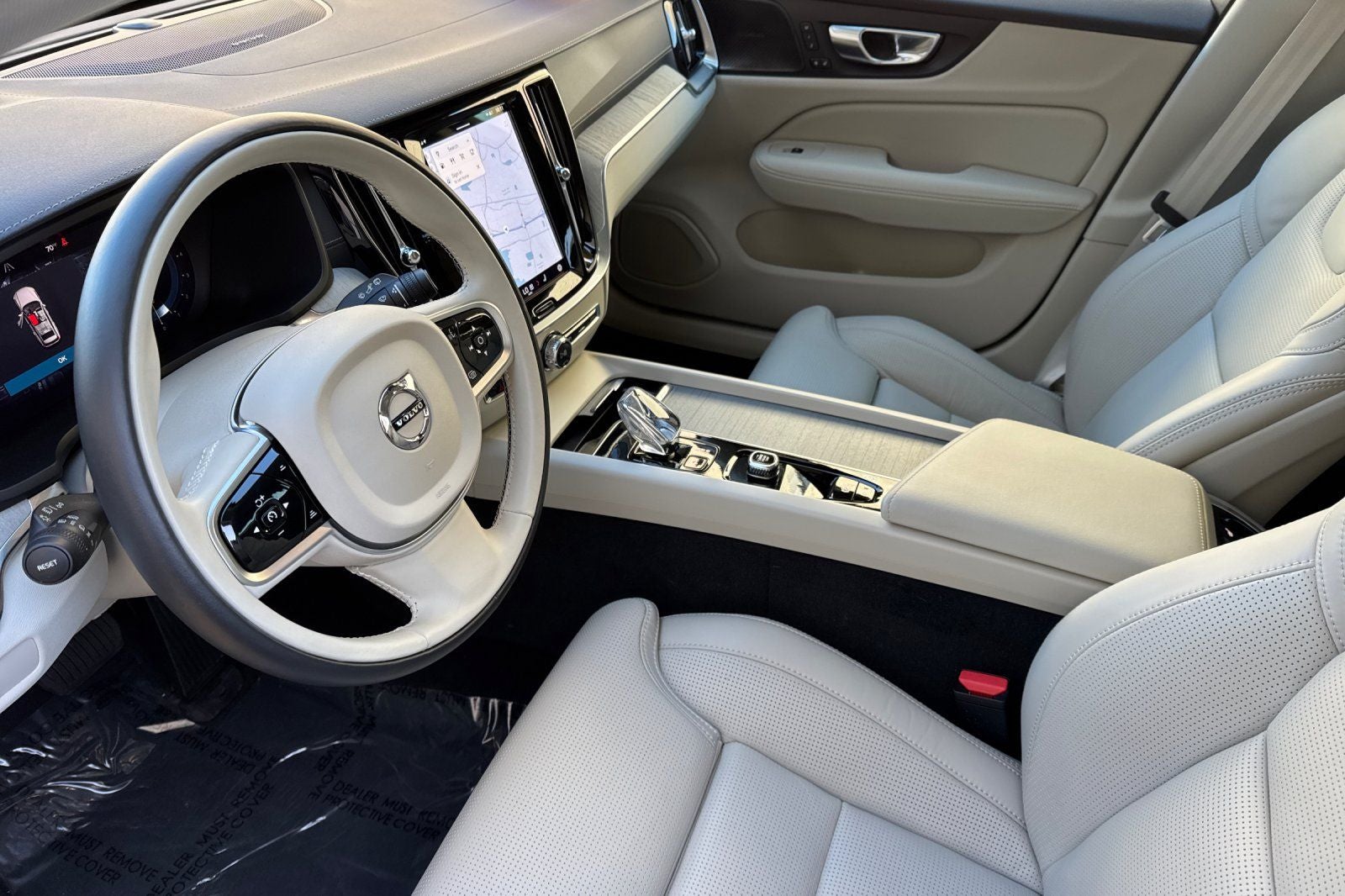 2025 Volvo V60 Cross Country B5 Ultra