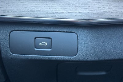 2026 Volvo XC90 B5 Plus