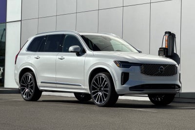 2026 Volvo XC90 B5 Plus