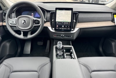 2026 Volvo XC90 B5 Plus