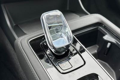 2026 Volvo XC90 B5 Plus