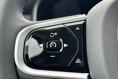 2026 Volvo XC90 B5 Plus