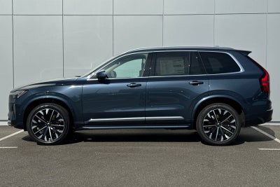 2026 Volvo XC90 B5 Plus