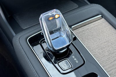 2026 Volvo XC90 B5 Plus