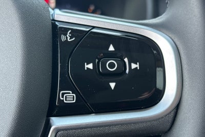 2026 Volvo XC90 B5 Plus