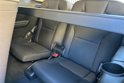 2026 Volvo XC90 B5 Plus