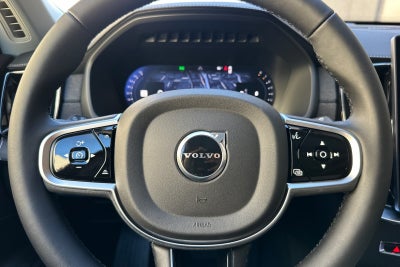 2026 Volvo XC90 B5 Plus