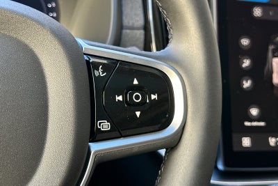 2026 Volvo XC90 B5 Plus