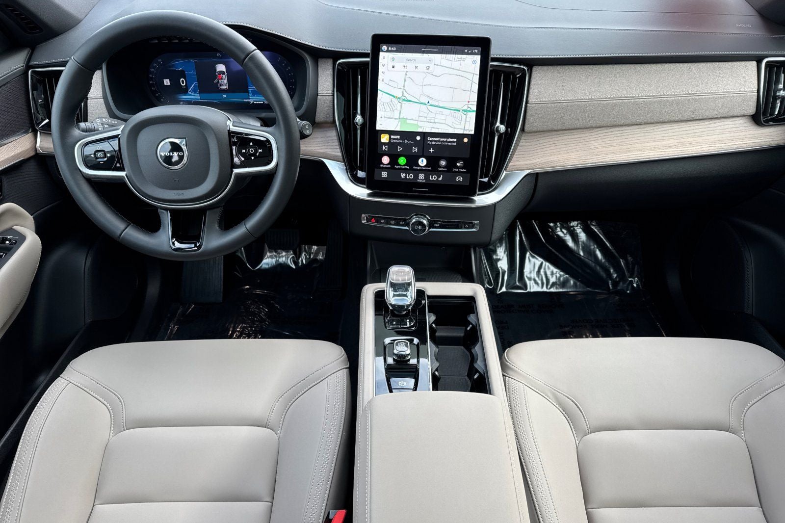 2026 Volvo XC90 B5 Plus