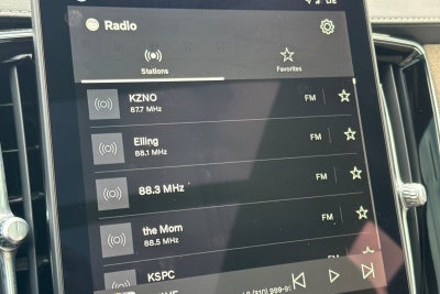 2026 Volvo XC90 B5 Plus