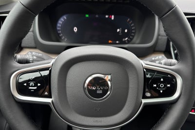 2026 Volvo XC90 B5 Plus
