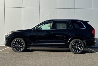 2026 Volvo XC90 B5 Plus