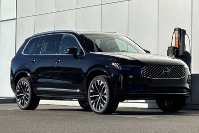 2026 Volvo XC90 B5 Plus