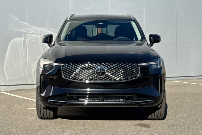 2026 Volvo XC90 B5 Plus