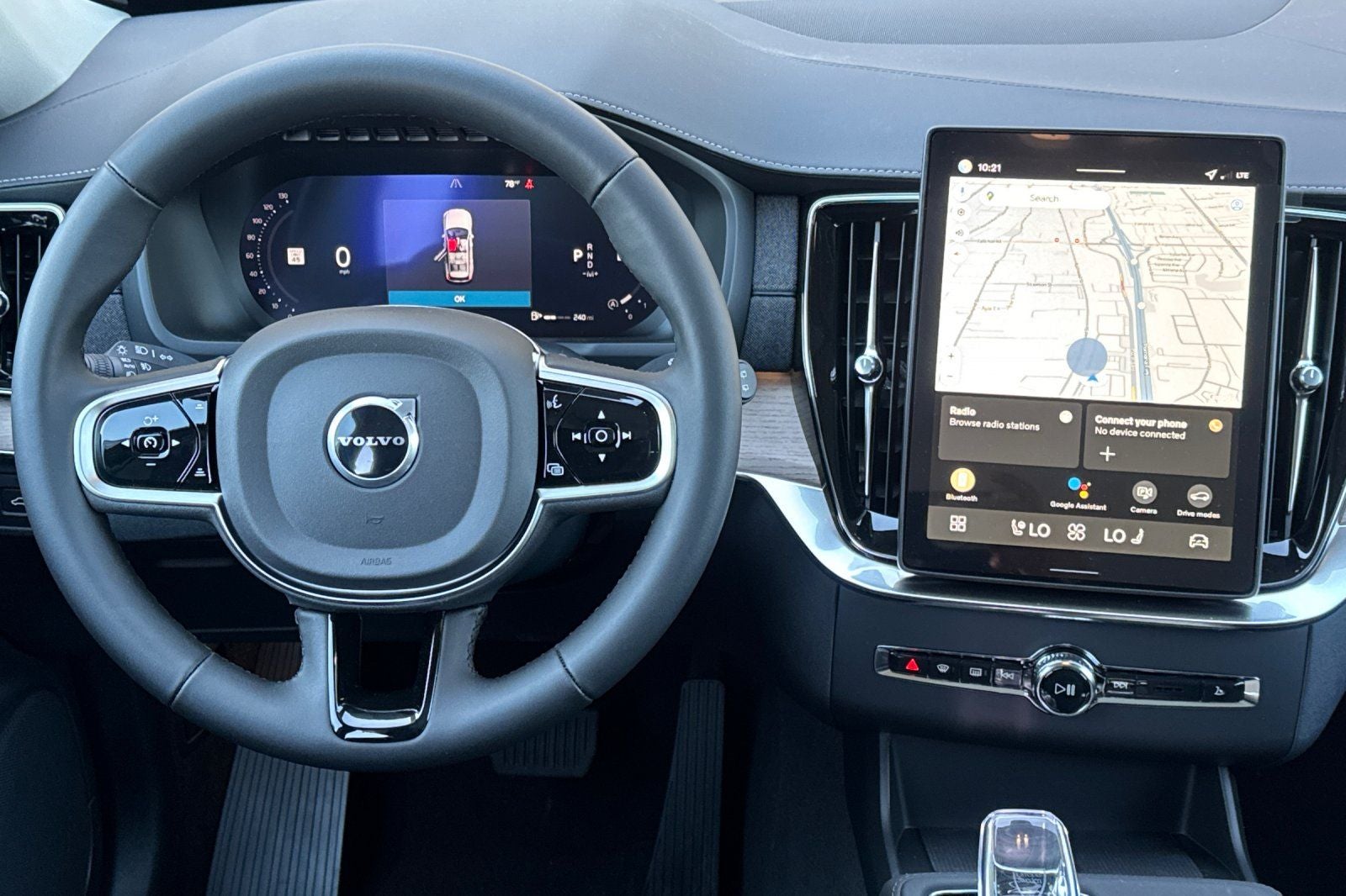 2026 Volvo XC90 B5 Core