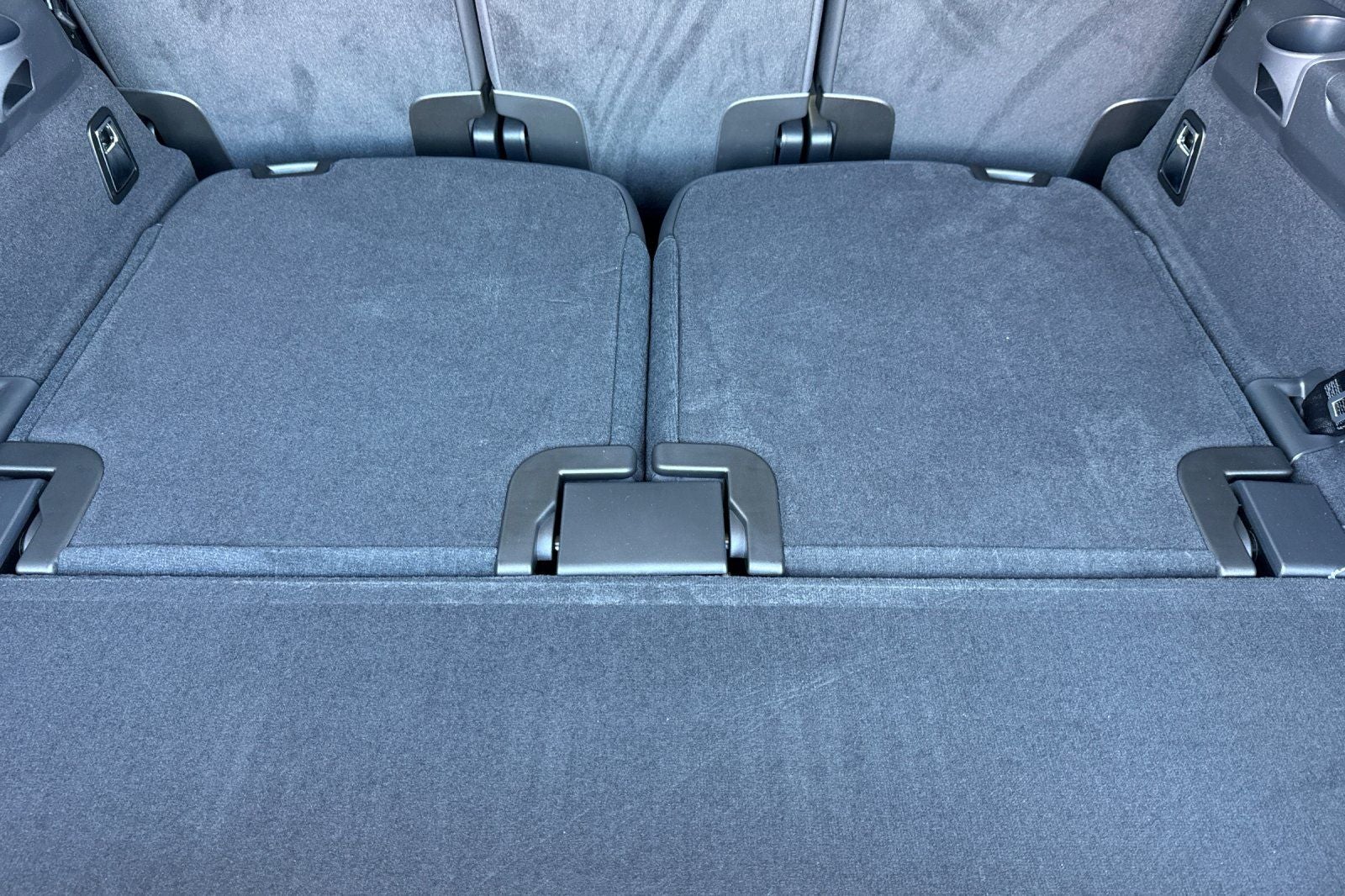 2026 Volvo XC90 B5 Core