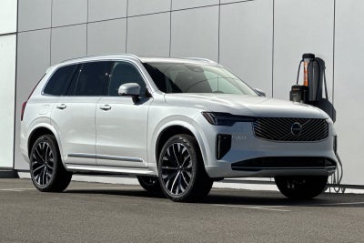 2026 Volvo XC90 B5 Core