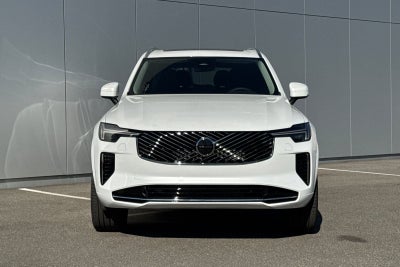 2026 Volvo XC90 B5 Core