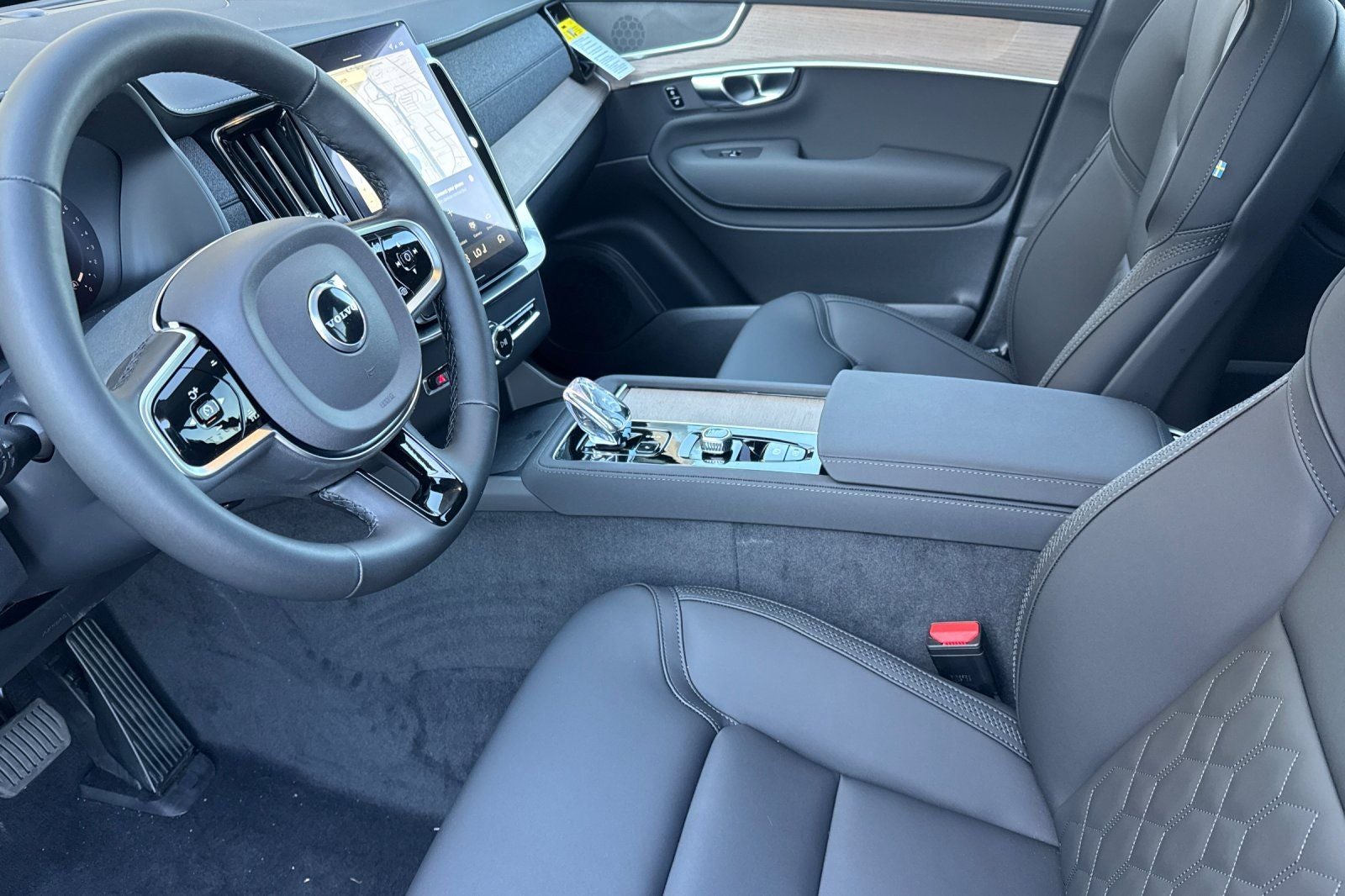 2026 Volvo XC90 B5 Core