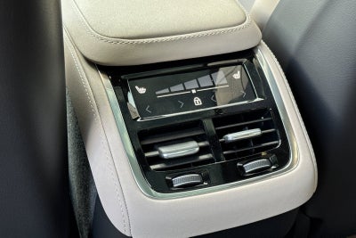 2026 Volvo XC90 B5 Core