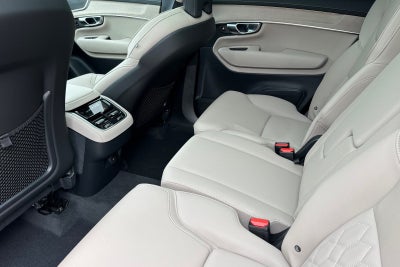 2026 Volvo XC90 B5 Core