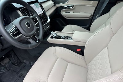 2026 Volvo XC90 B5 Core