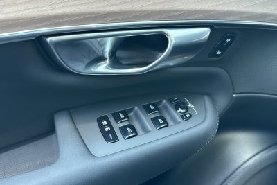2026 Volvo XC90 B5 Core