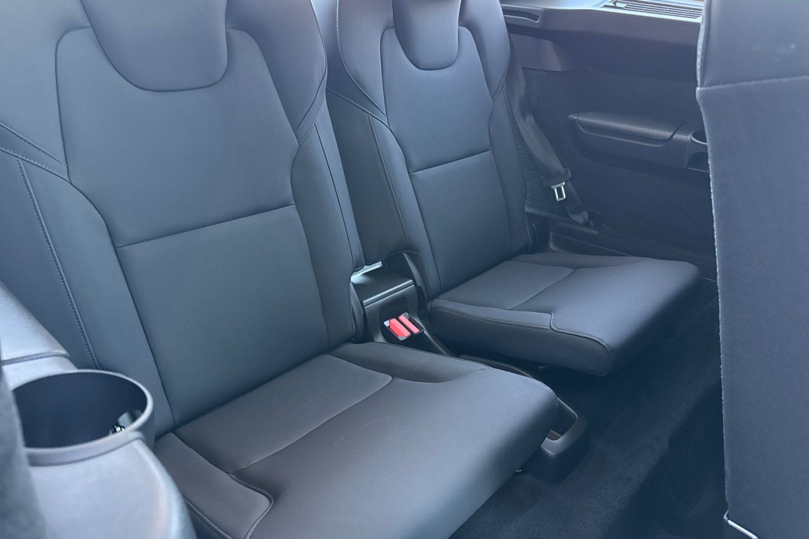 2026 Volvo XC90 B5 Core