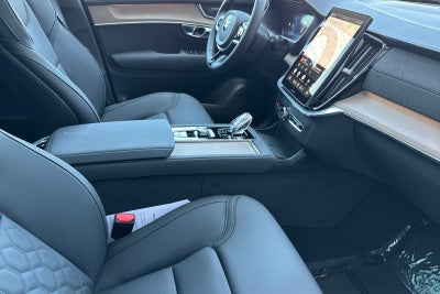2026 Volvo XC90 B5 Core