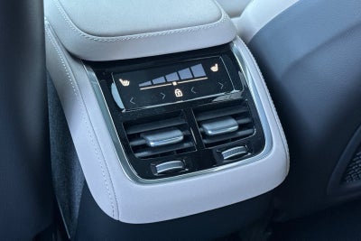 2026 Volvo XC90 B5 Core