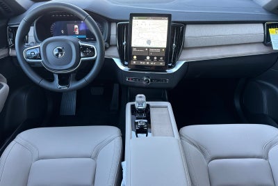 2026 Volvo XC90 B5 Core