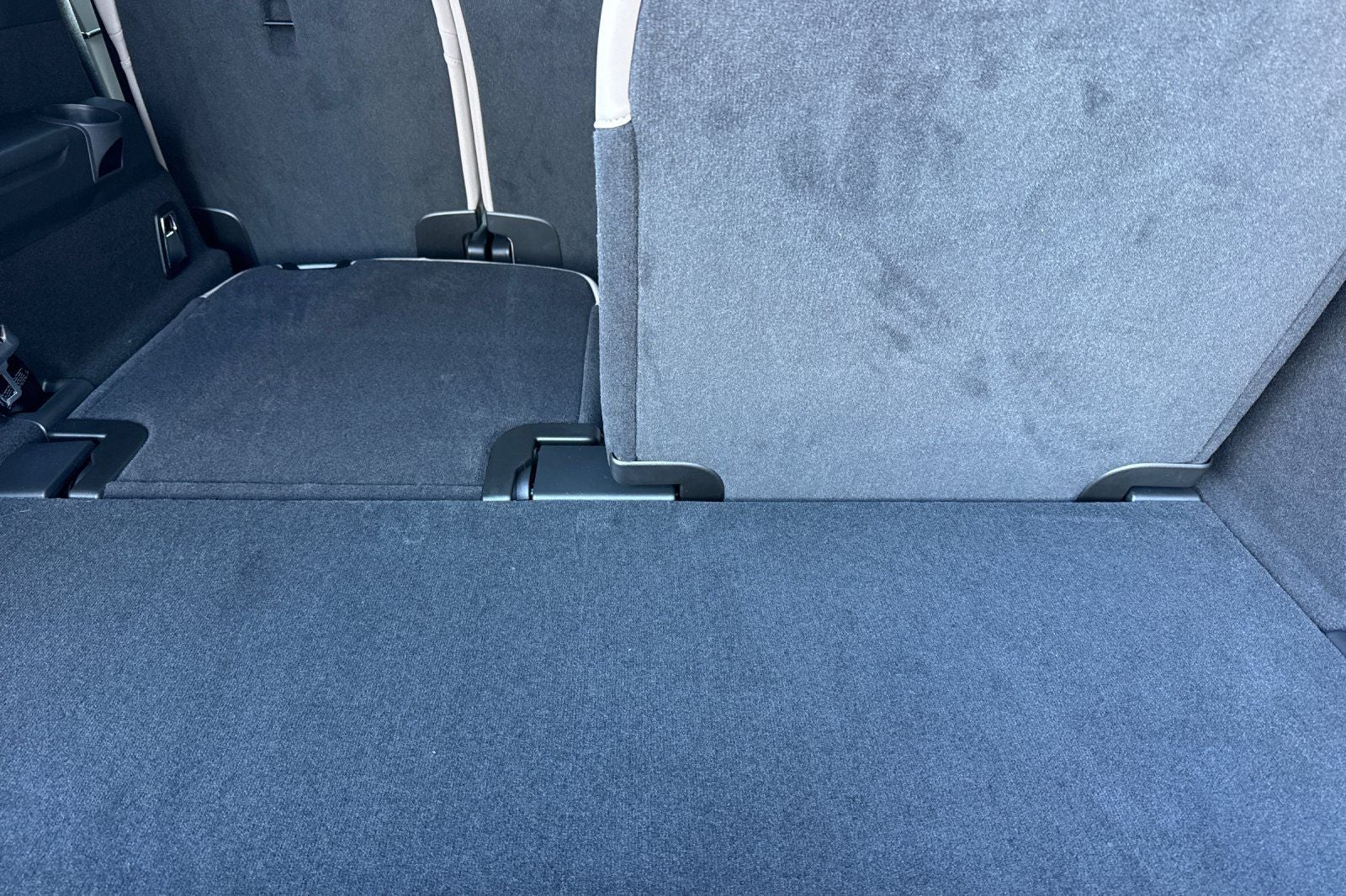 2026 Volvo XC90 B5 Core