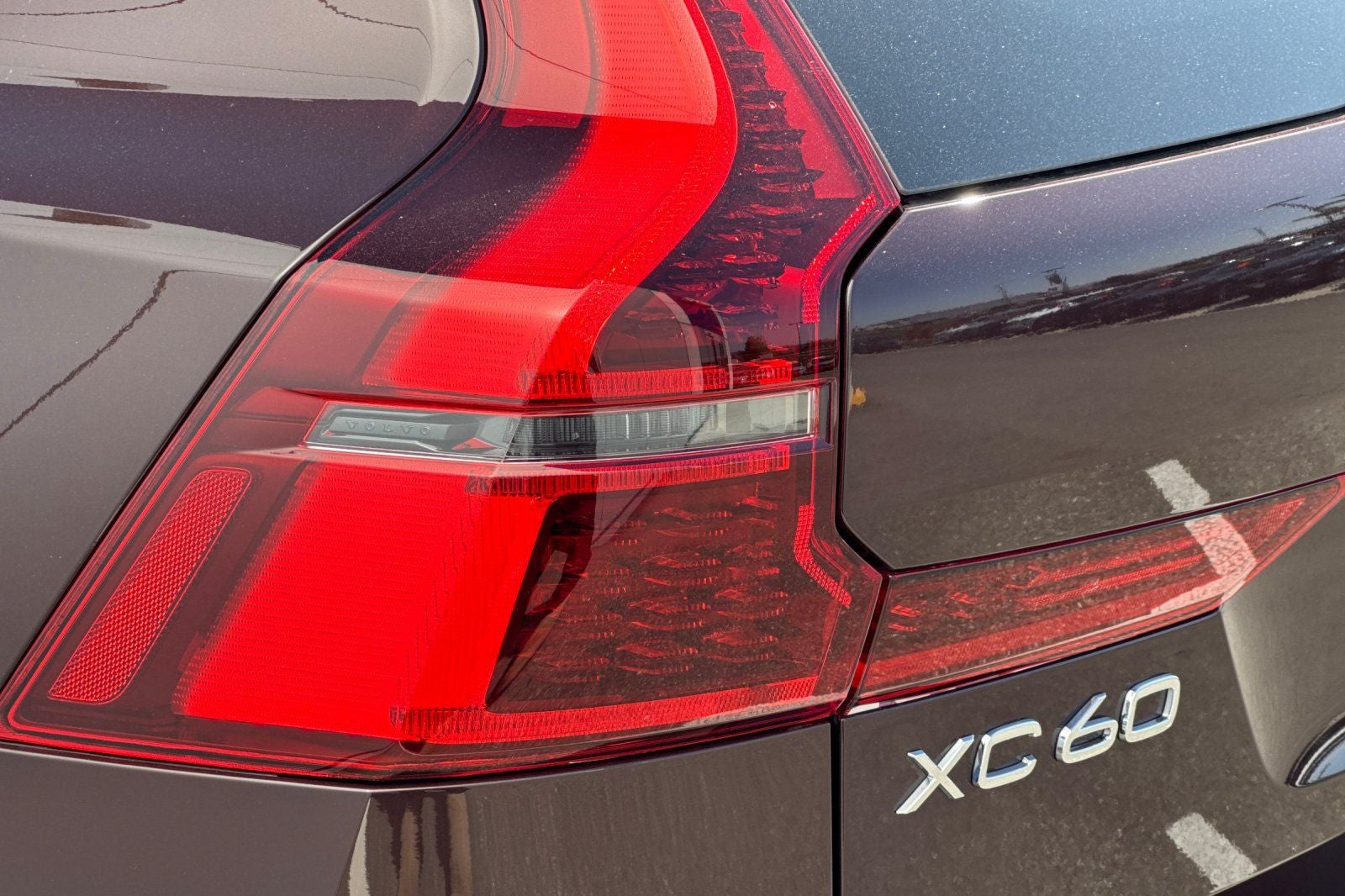 2026 Volvo XC60 B5 Plus