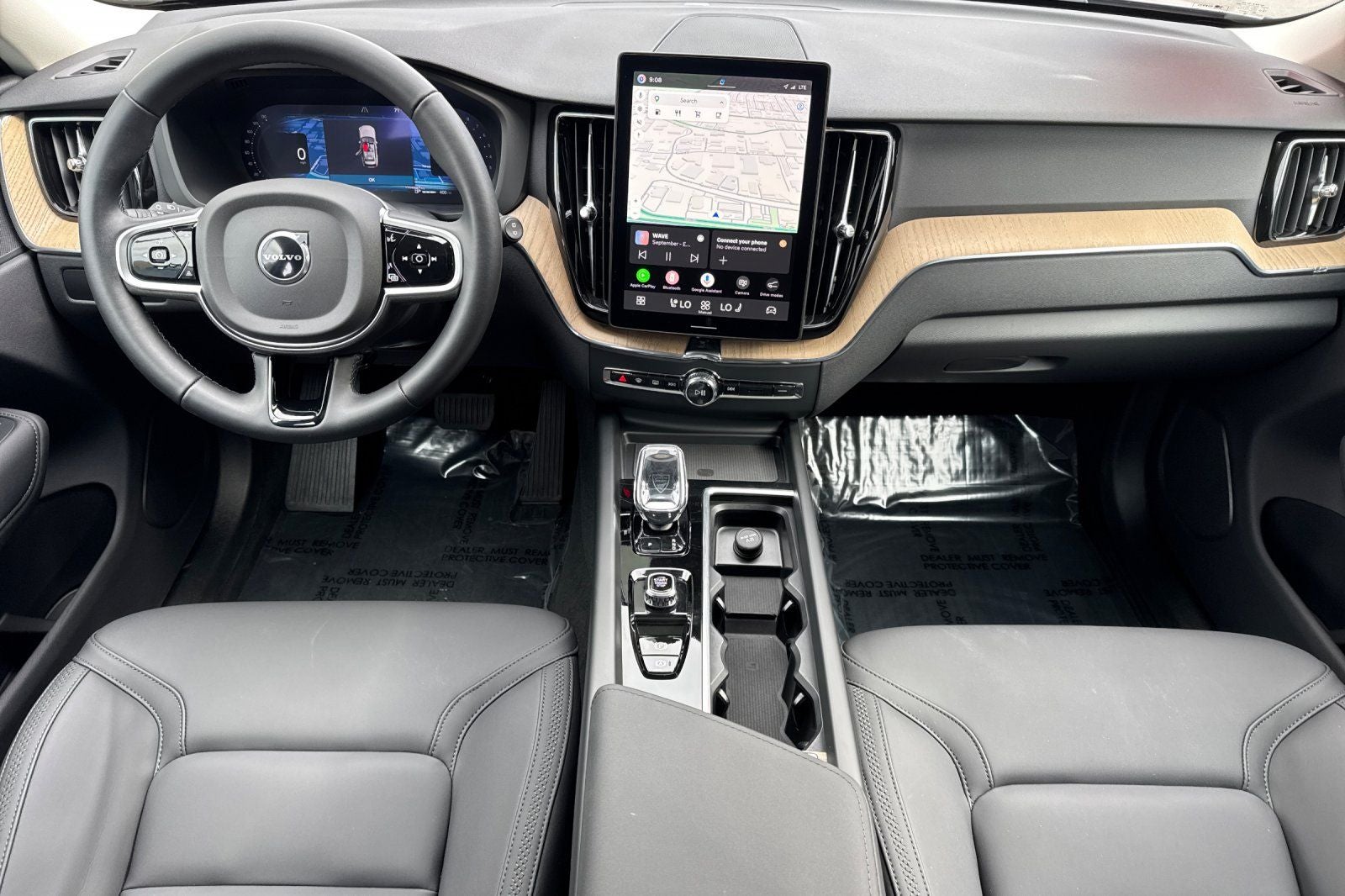 2026 Volvo XC60 B5 Plus